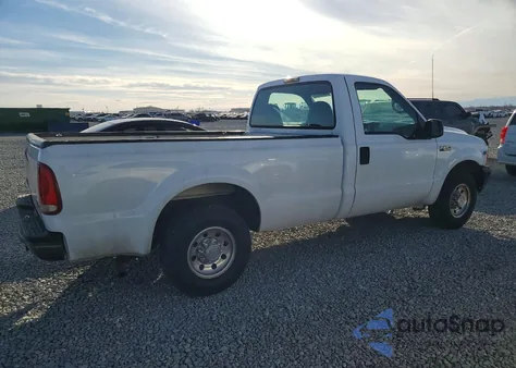 2000 Ford F250 Super Duty from USA, damaged, VIN 1FTNF20L4YEA82453